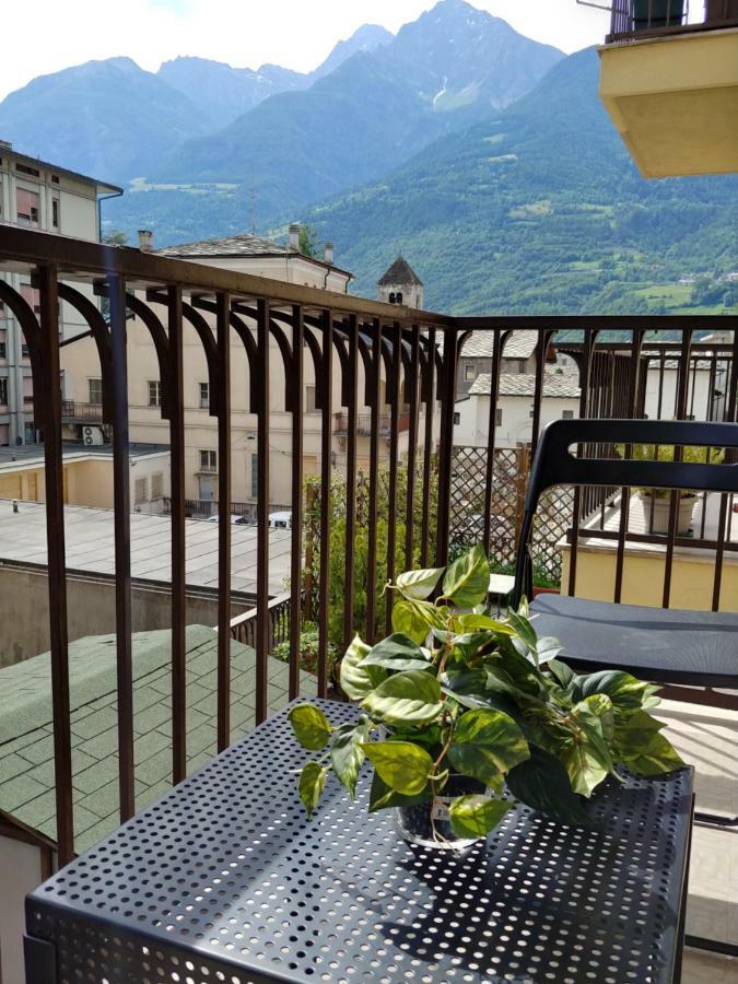 L'Atelier Du Temps - Domotico Lejlighed Aosta Eksteriør billede
