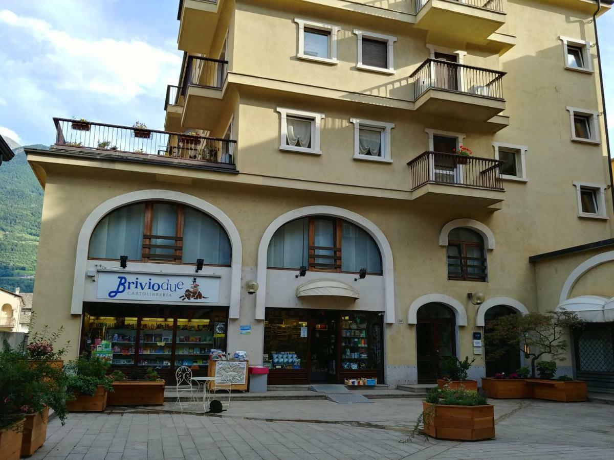 L'Atelier Du Temps - Domotico Lejlighed Aosta Eksteriør billede